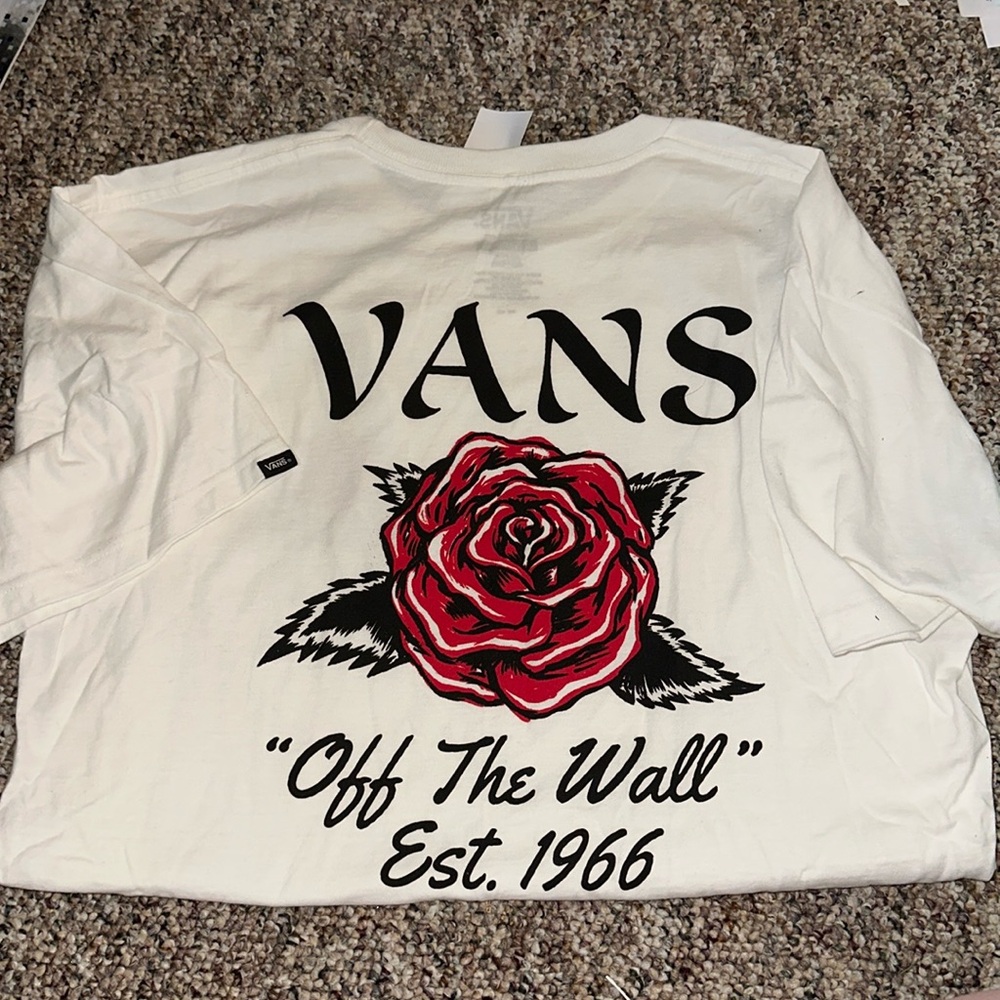 *NWT* Vans Rose Shirt